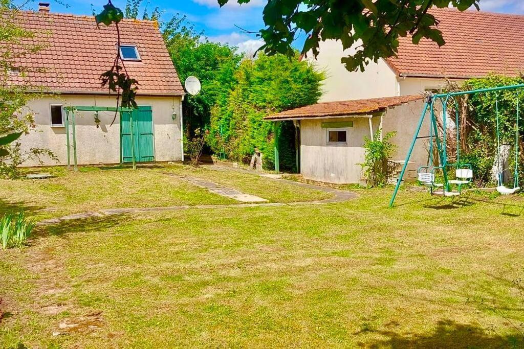 Vacation House In Quiet Village Congerville-Thionville Exteriör bild